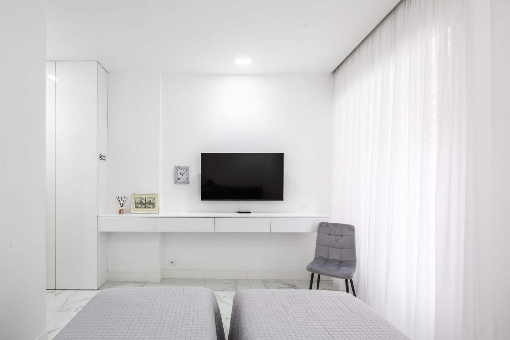 Alissa Suite Rome Bagian luar foto