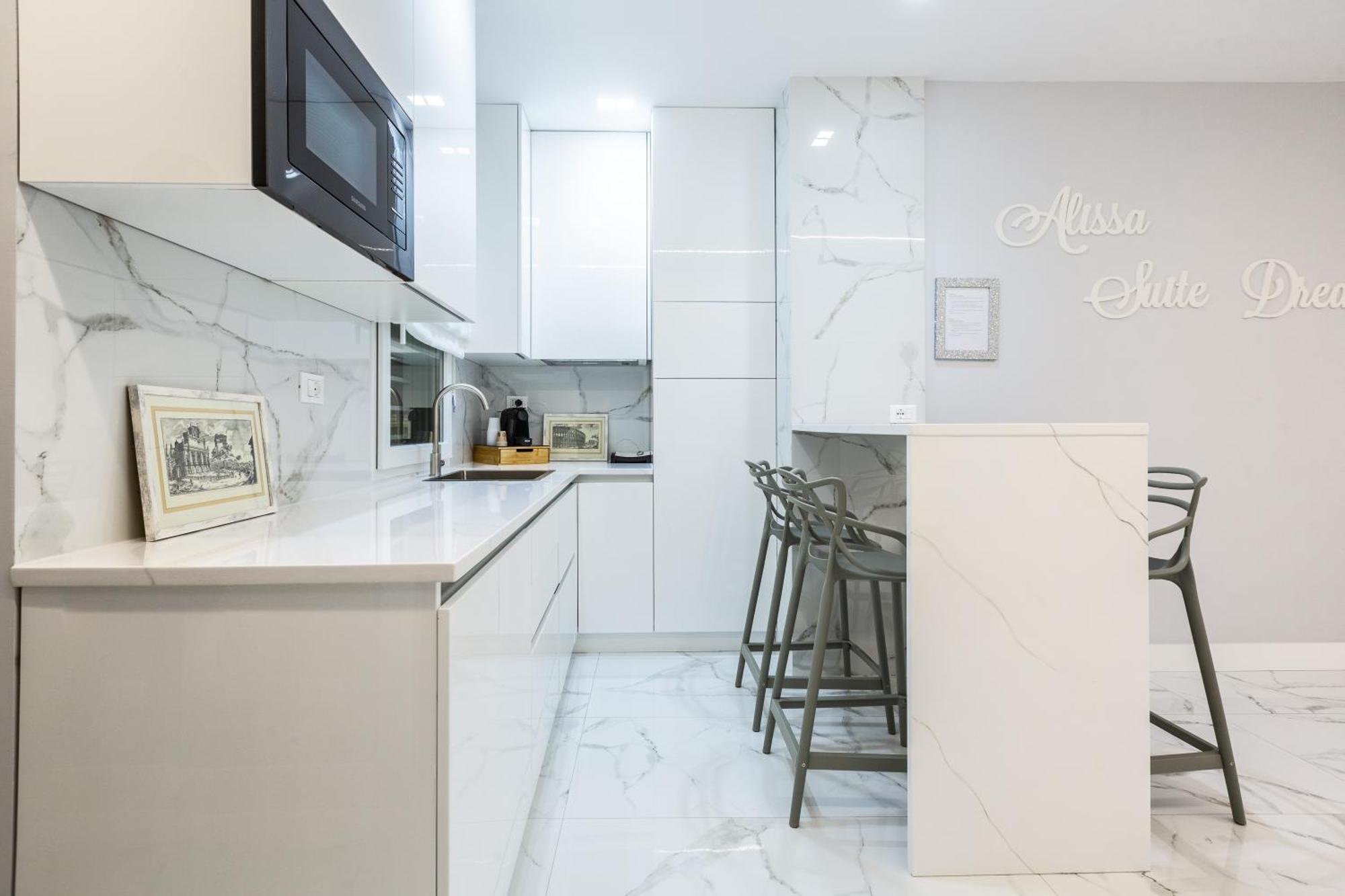 Alissa Suite Rome Bagian luar foto