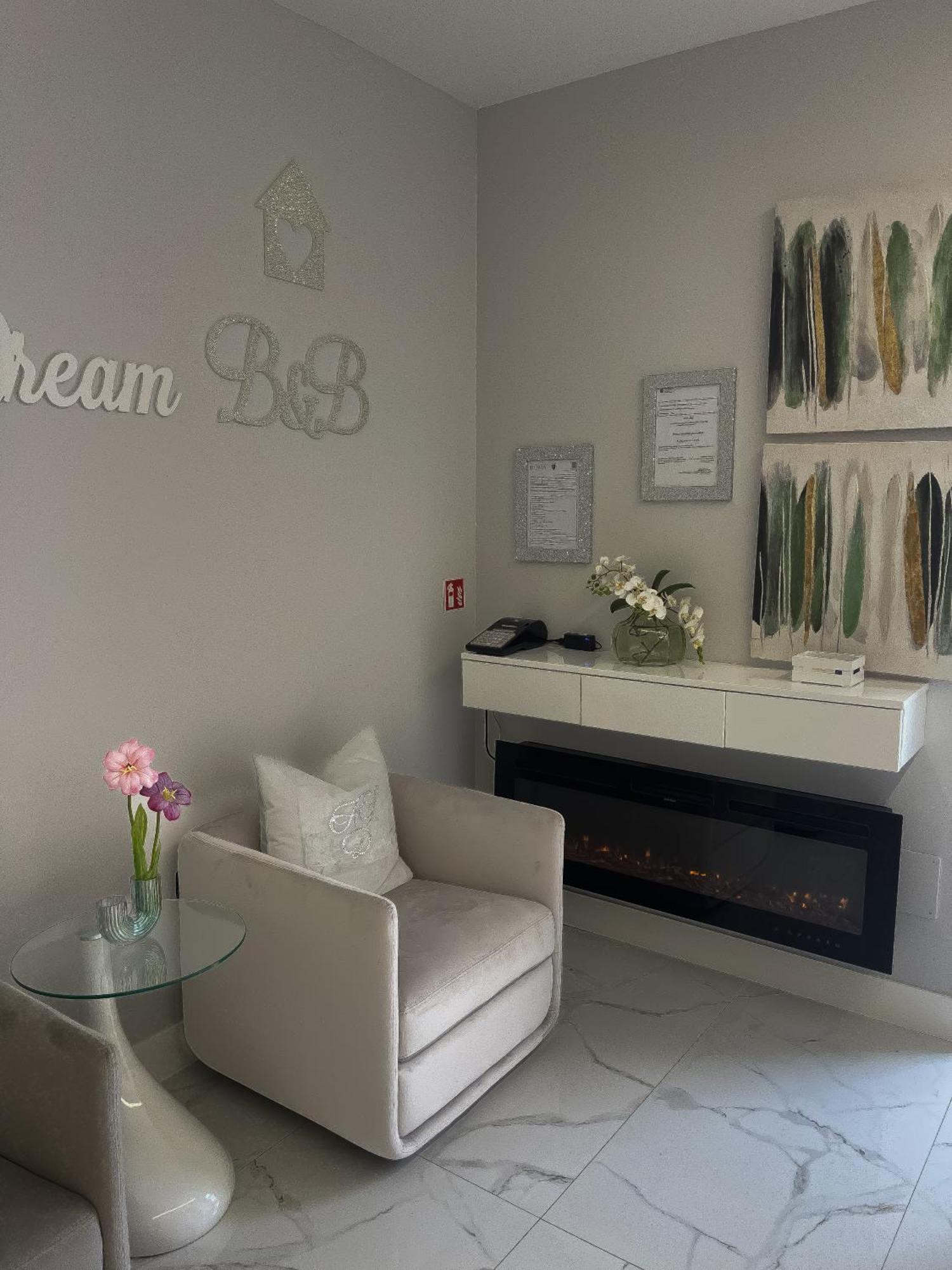 Alissa Suite Rome Bagian luar foto